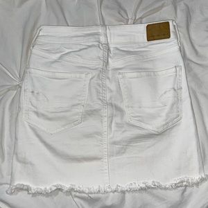 White American Eagle jean skirt